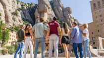 Explore Montserrat and La Sagrada Familia in one day
