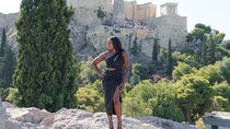 Private Photoshoot and Walking Tour in Athens