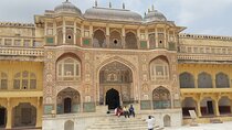 6 Days Guided Golden Triangle Tour – Explore Delhi, Agra & Jaipur