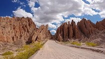 Tour of the Cafayate and Cachi Valleys in 1 Day
