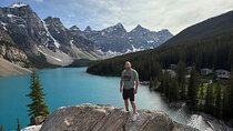 Moraine and Lake Louise with Yoho National Park Private Tour