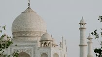 Taj Mahal and Agra Overnight Tour From Delhi