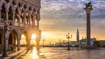 Venice Essential: Doge’s Palace, Gondola Ride & Optional Basilica