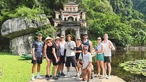 Hanoi: Luxury Small Group Tour: Trang An, Bich Dong, Mua Caves