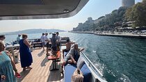 Istanbul Afternoon Bosphorus Cruise with Asian Side Stop
