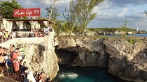Rick s Café and Seven Mile Beach Private Tour Negril Jamaica
