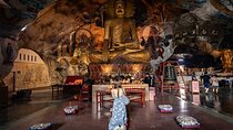Private Tour in Ipoh Old Town and Cave Temples with Lunch