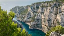 Private Tour of Marseille, Cassis and Cap Canaille 6 Hours