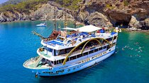 Antalya Mega Star Party Boat Tour with Lunch & Hotel Transfers