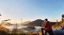 Mount Batur Sunrise Jeep Tour with Breakfast and Photographer