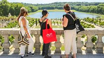Giverny & Versailles Audio Guided Day Trip with Lunch from Paris