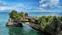 Tanah Lot, Jatiluwih Rice Terrace and Waterfall Day Tour