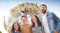 Bundle and Save: Universal Studios Entry and Celebrity Home Tour 
