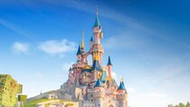 Private Disneyland Tour in Paris with Hotel Pick Up & Drop Off