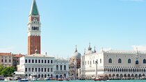 Venice Full-Day Tour from Lake Garda