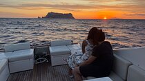 Sunset Boat Tour of Capri Island and Amalfi Coast