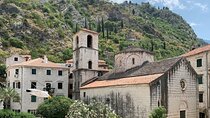 Kotor: Lost in the Medieval Streets of Kotor Old Town city game