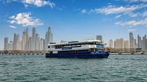 Dubai Marina: Sunset or Dinner Cruise with Live Shows & Open Bar