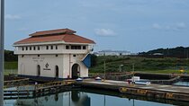 7 hour Miraflores Locks + Sloth Sancturay in Gamboa Tour