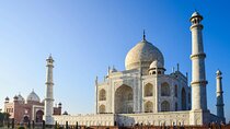 Taj Mahal and Agra Day-Trip from Kolkata with Both side Commercial Flights