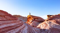 Valley of Fire Small Group Tour from Las Vegas