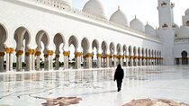 Sheikh Zayed Grand Mosque Tour From Dubai 