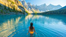 Banff/Canmore: Moraine Lake & Lake Louise Combo Tour