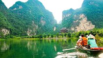  Hanoi: Hoa Lu Mua Caves and Trang An Grottoes Private Day Tour