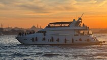 Scenic Bosphorus Sunset Cruise – 2.5 Hours of Luxury & Views