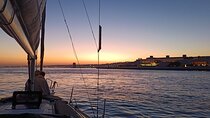 Private Sunset Sailboat Experience in Lisbon