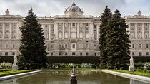 Guided Tour of the Royal Palace of Madrid with Entrance