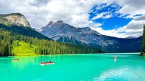 Private Banff and Yoho National Park Tour with Moraine Lake
