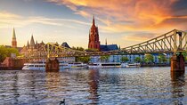 Frankfurt Airport Pickup and 1 Hour City Sightseeing Tour