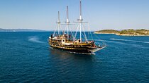 Blue Lagoon Cruise and Diaporos Island Day Trip from Thessaloniki