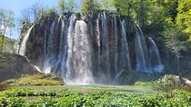Split to Zagreb Transfer with Plitvice Lakes National Park Visit