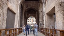 Rome: Semi-private Guided Tour of Colosseum with Arena access