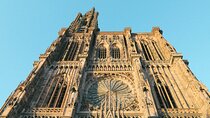 Strasbourg: Private & Customizable Walking Tour by a Local