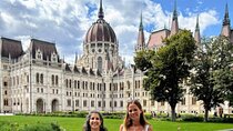Private Budapest City Tour by Car in 4 hours 