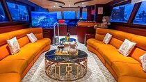 Private Yacht Cruise in Doha with Optional Dining Experience