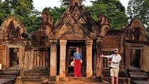 Private tour of Angkor Wat, Ta Prohm, Angkor Thom & Banteay Srie