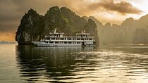 Peaceful Bai Tu Long Bay Cruise 2D1N – Authentic Local Experience