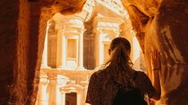 8-Day Private JOR Tour: Petra, Wadi Rum, Dead Sea & More in Style