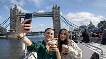 London Thames River Cruise Tour with Drinks and Dine Options