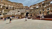 Colosseum Arena Palatine Hill and Roman Forum Tour