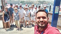 Old Dubai Walking Tour: Souks, History & Affordable Shopping