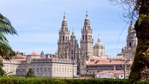 Hello Santiago de Compostela: Private 2-Hour City Walk with Guide