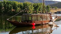 Douro River Cruise with Sparkling Wine and Swimming Stop