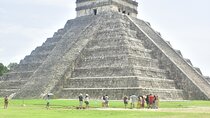 Chichén Itzá Tour with Cenote Swim and Lunch from Tulum