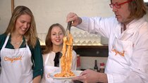 Pasta-Making Class + Market Tour Near the Vatican (3-Course Meal)