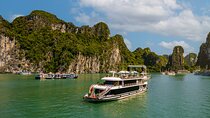 Iris Cruise Halong Bay with Live Music, Jacuzzi and Premium Lunch